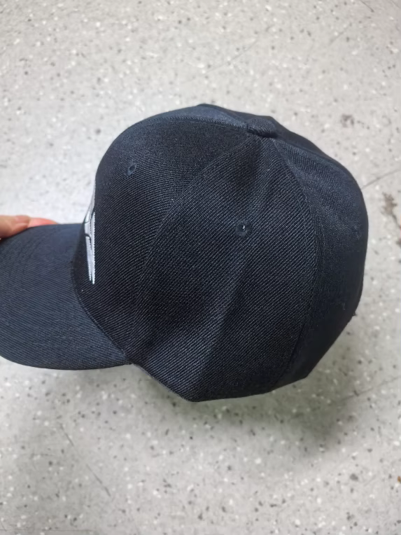Black Aygisyn hat