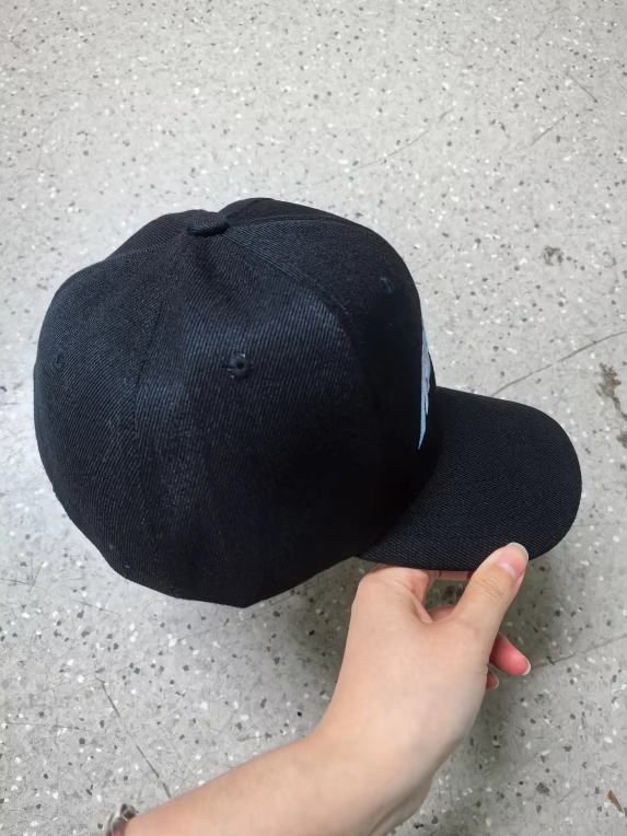 Black Aygisyn hat